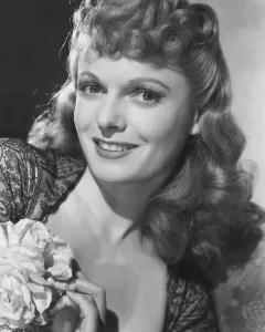 Neagle Prints: Anna Neagle, 1940