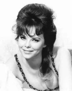 Anne Prints: Anne Helm, 1962