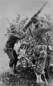 Aiming Prints: Anti-aircraft gun operated by two US soldiers