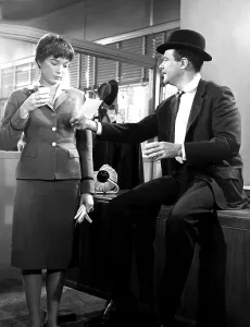 Working Woman Prints: THE APARTMENT, Shirley MacLaine, Jack Lemmon, 1960