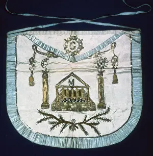 Pinafore Prints: Apron of Master Mason, 19th c. Textiles