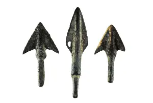 Neolithic Prints: Arrow tips from Ripoll, Castellterol and Pobla de Lillet (right)