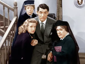 Aunt Prints: ARSENIC AND OLD LACE, from left: Priscilla Lane