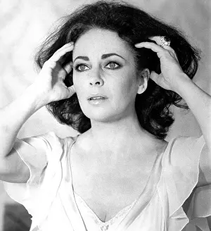 ASH WEDNESDAY, Elizabeth Taylor, 1973
