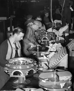 Working Prints: The assembly line for Buick aircraft engines in Flint