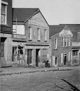 Images Dated 27th January 2009: Atlanta, Georgia, slave auction house during Union General Sherman's occupation in September-October 1864