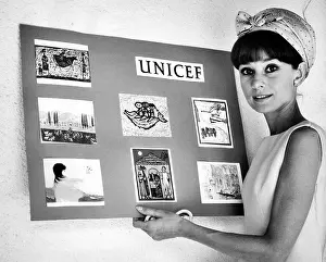 Charity Prints: Audrey Hepburn officially lauches the 15th Anniversary UNICEF greeting card campaign in Madrid Spain