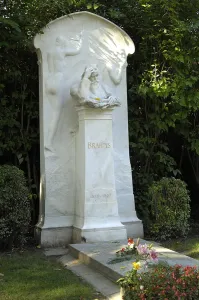 Viennese Prints: AUSTRIA. Vienna. Cemetery. Tomb of Johannes Brahms