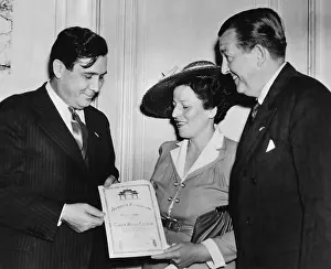 Pearl Prints: Author Pearl Buck presents Wendell Willkie with a United China Relief Fellowship Certificate