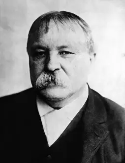 Author Prints: Author William Dean Howells. ca 1913. Courtesy: CSU Archives/Everett Collection