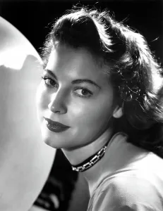 Images Dated 10th October 2005: Ava Gardner, 1946