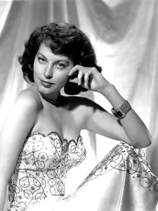 Images Dated 10th October 2005: Ava Gardner, 1950