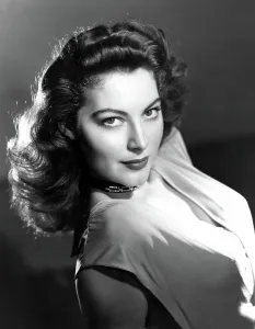 Glamour Prints: AVA GARDNER