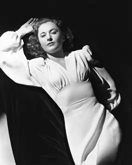 Stanwyck Prints: Barbara Stanwyck, Warner Bros. portrait, 1942