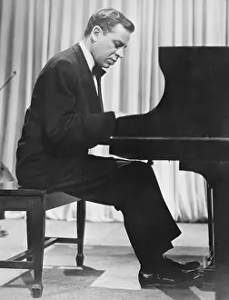 Movpor7 Prints: THE BARKLEYS OF BROADWAY, Oscar Levant, 1949