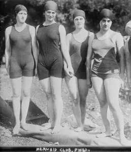 Bathing beauties, the Philadelphia Mermaid Club, Pennsylvania, photograph circa 1910s-1920s