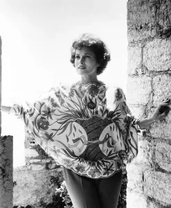 Print Blouse Prints: THE BATTLE OF THE VILLA FIORITA, Maureen O'Hara, 1965