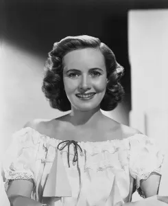 Peasant Blouse Prints: THE BEST YEARS OF OUR LIVES, Teresa Wright, 1946