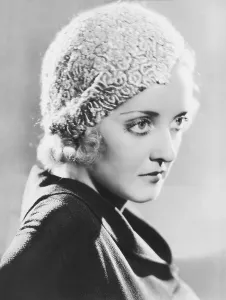 2 Mej Prints: Bette Davis, 1932