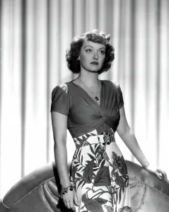 Charm Bracelet Prints: Bette Davis, 1942