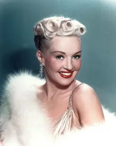 Earrings Prints: BETTY GRABLE
