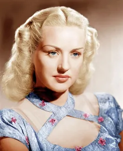 In1col Prints: Betty Grable, ca. 1947