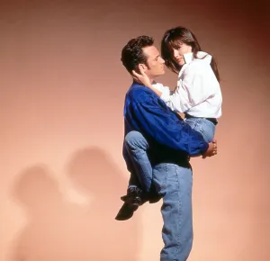 Perry Prints: BEVERLY HILLS 90210, from left: Luke Perry, Shannen Doherty, (1992), 1990-2000