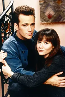 Perry Prints: BEVERLY HILLS, 90210, from left: Luke Perry, Shannen Doherty, 1990-2000