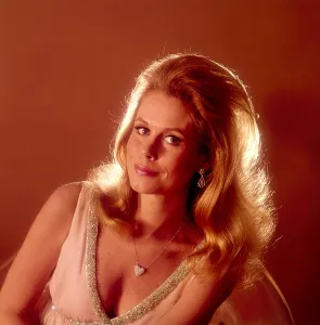 Elizabeth Prints: BEWITCHED, Elizabeth Montgomery, (3/22/1969), 1964-1972