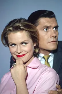 Dick Prints: BEWITCHED, from left: Elizabeth Montgomery, Dick York (1965), 1964-1972