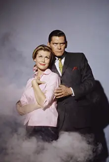 Dick Prints: BEWITCHED, from left: Elizabeth Montgomery, Dick York, (1965) 1964-1972