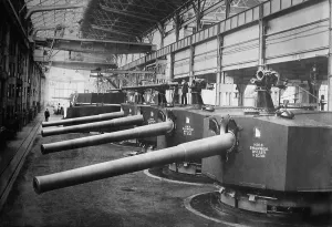 Metals Prints: Big guns (7.5 inch naval gun turrets with 12 pounder anti-torpedo guns on top) of the HMS Shannon