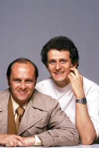 Peter Prints: THE BOB NEWHART SHOW, from left: Bob Newhart, Peter Bonerz, 1974, 1972-1978