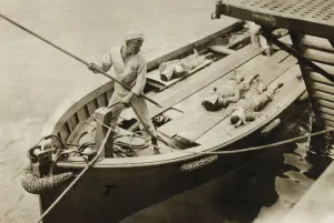 Imperialism Prints: Bodies of US sailors killed in action in Vera Cruz returning to the USS Vermont