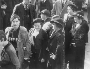 Murderers Prints: Bonnie and Clyde's friends and relatives were sentenced for harboring fugitives from justice in Dallas Texas