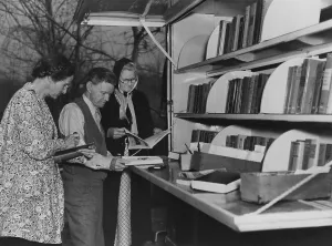 Images Dated 10th June 2013: Book borrowers at WPA Library bookmobile, ca. 1930s. Location unknown. (BSLOC_2013_7_90)