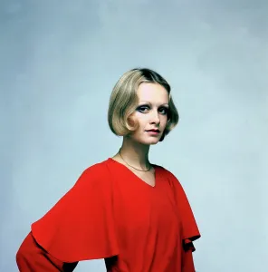 Red Dress Prints: THE BOY FRIEND, Twiggy, 1971