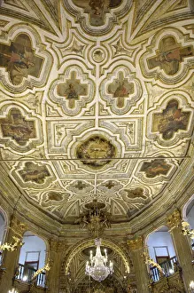 BRAZIL. Ouro Preto. Church Matriz Nossa Senhora do Pilar. Colonial baroque. Architecture. - Rafa Perez/Iberfoto/Everett Collection (323231)**US SALES ONLY**