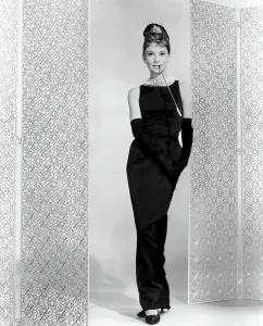 Black Gloves Prints: BREAKFAST AT TIFFANY'S, Audrey Hepburn, 1961