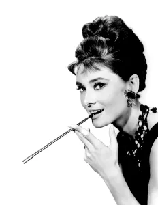Beads Prints: BREAKFAST AT TIFFANY'S, Audrey Hepburn, 1961
