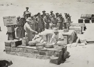 Cooks Prints: British soldiers receive training in the Western Desert