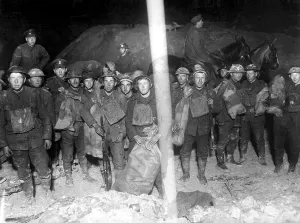 Anonymous Group Portraits Prints: British soldiers in the trenches at St