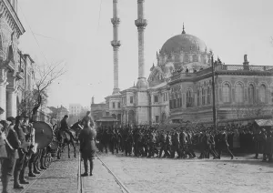 Allies Prints: British troops marching by Nusretiye Mosque in Istanbul in 1920