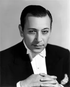 Images Dated 7th March 2016: BROADWAY, George Raft, 1942