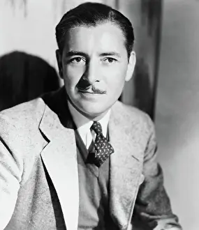 Images Dated 4th June 2019: BULLDOG DRUMMOND STRIKES BACK, Ronald Colman
