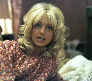 Peasant Blouse Prints: BUTTERFLIES ARE FREE, Goldie Hawn, 1972
