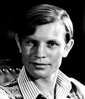 2004 Prints: CABARET, Michael York, 1972