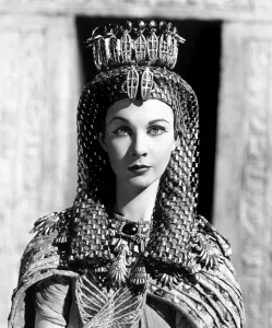 Images Dated 31st March 2006: CAESAR AND CLEOPATRA, Vivien Leigh, 1945