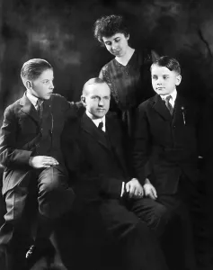 Images Dated 3rd March 2007: Calvin Coolidge, Grace Coolidge and their sons during his time as governor of Massachusetts