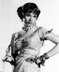 Maclaine Prints: SOME CAME RUNNING, shirley MacLaine, 1958, hands on hips